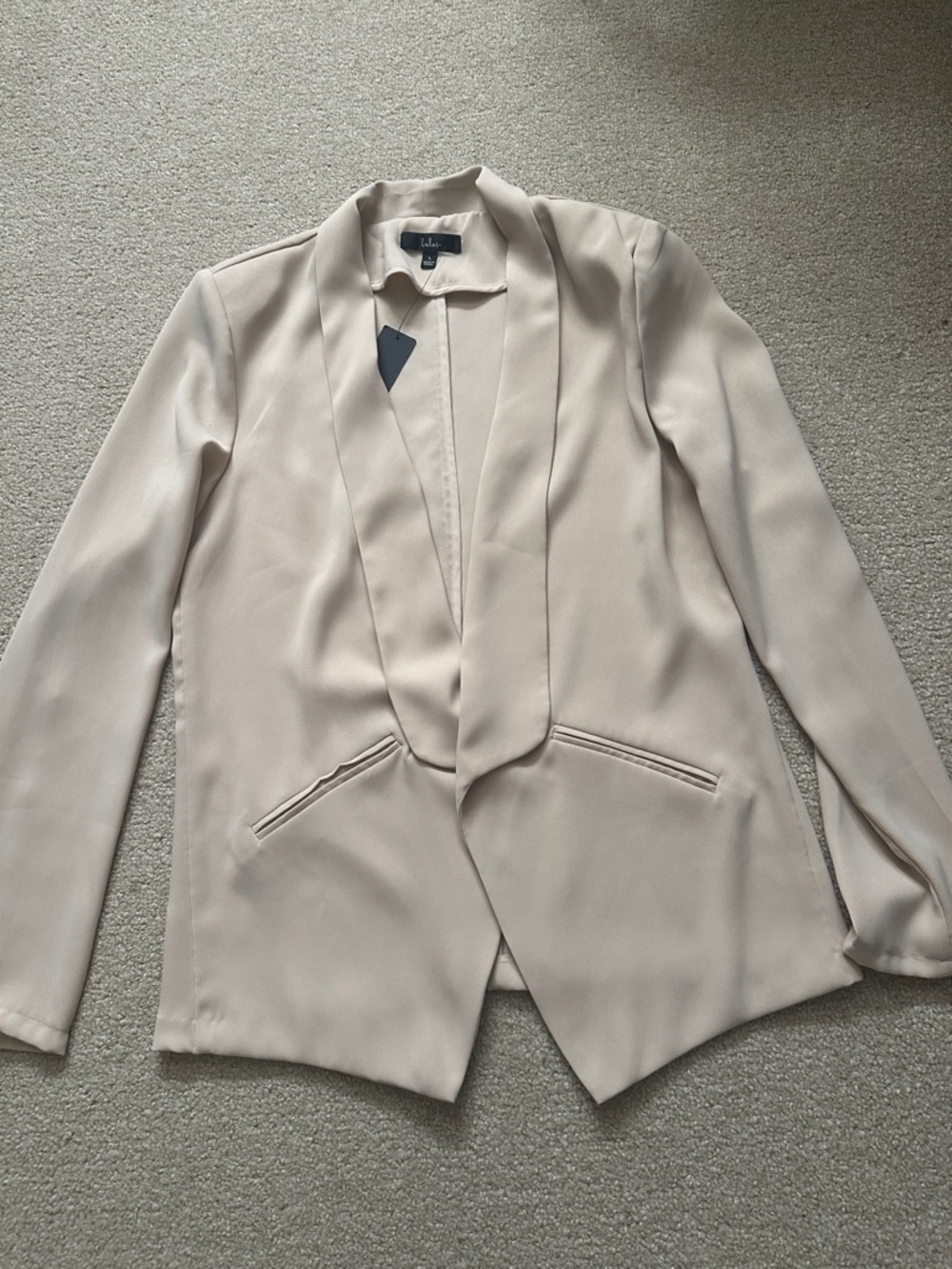 NWT Lulu’s Light weight Blazer Size L - Picture 2 of 4